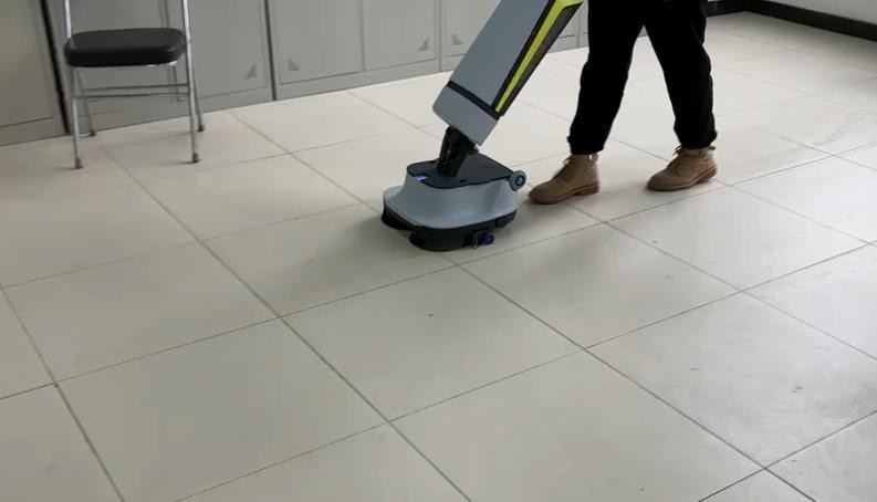 山水管家ai機器人 用科技改變生活!